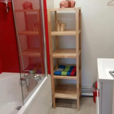 3 Pieces Avec Vue Sur Et Port