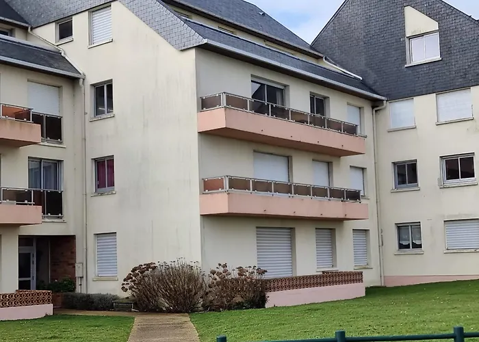 3 Pieces Avec Vue Sur Et Port